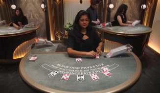 Live Table