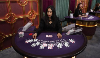 Live Table