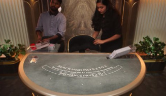 Live Table
