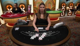 Live Table