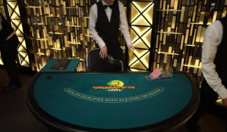 Live Table