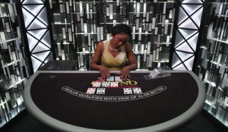 Live Table